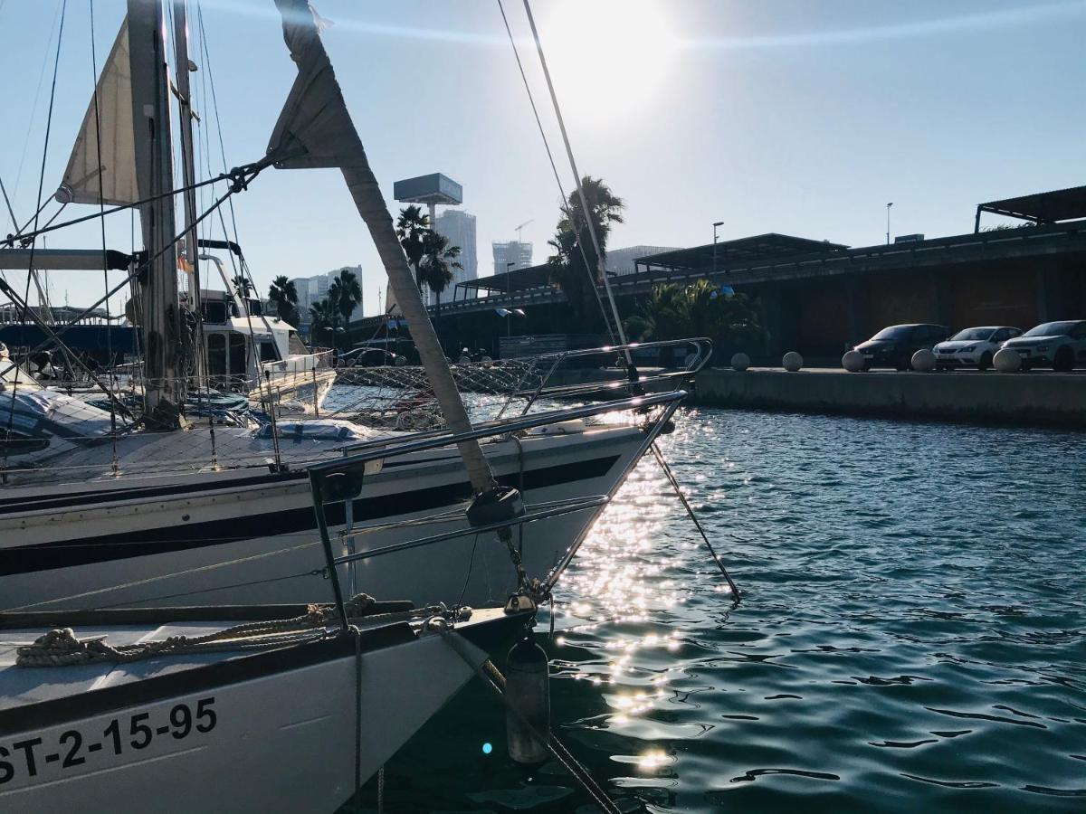 Sleep & Boats Barcelona City Sant Adria de Besos Ngoại thất bức ảnh